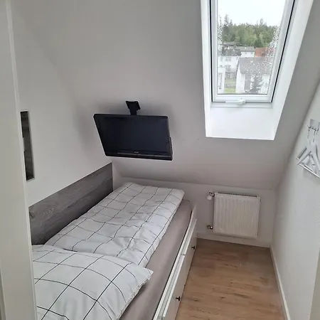 Exklusive Wohlfuehloase Mit 7 Einzelbetten Grosser Balkon Mwst Ausweisbar In Toller Lage Von * Melsungen